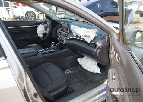 2022 Nissan Altima Sv Fwd z USA, uszkodzony, nr VIN 1N4BL4DV2NN318702